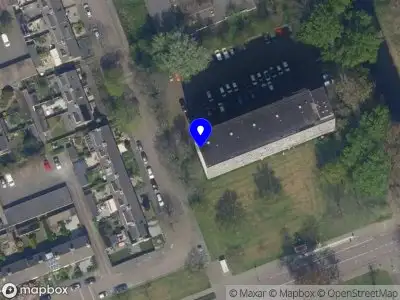 Ambulance met gepaste spoed naar de Albertine Agneslaan in Vlaardingen