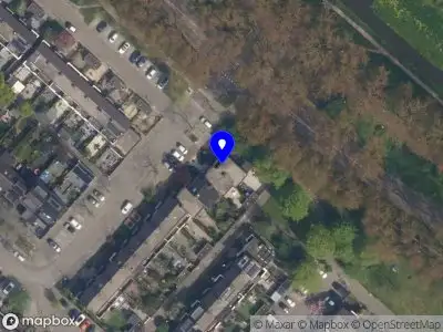 Brandweer met grote spoed naar de Eenbes in Rotterdam vanwege voertuigbrand