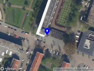 112 melding Ambulance met grote spoed naar de Robert Baeldestraat in Rotterdam