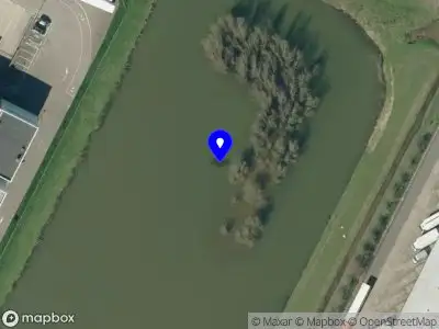 Brandweer met gepaste spoed naar de Roelofshoeveweg in Duiven vanwege een buitenbrand