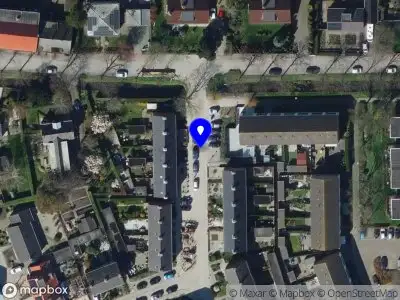 Ambulance naar de L. de Raatlaan in Hekelingen