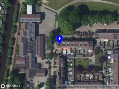 Ambulance met gepaste spoed naar de Pinksterbloemstraat in Bleskensgraaf