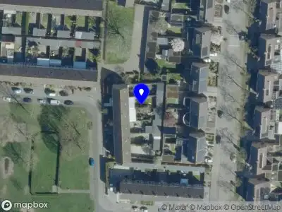 Brandweer met grote spoed naar de Van Houtenstraat in Drunen vanwege stankoverlast