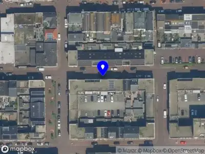 Ambulance met gepaste spoed naar de Prins Hendrikstraat in IJmuiden