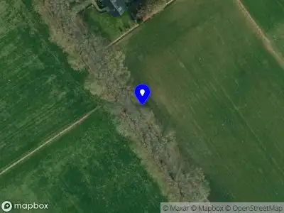 Brandweer met gepaste spoed naar de Rheezerveenseweg in Rheezerveen vanwege waarnemen gaslucht