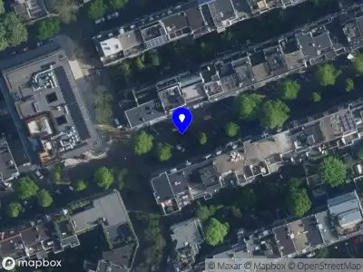 Brandweer met grote spoed naar de Bronckhorststraat in Amsterdam