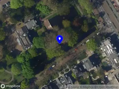 Ambulance met gepaste spoed naar de Laan Hofrust in Rijswijk