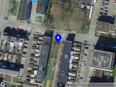 Ambulance met gepaste spoed naar de Ellewoutsdijkstraat in Rotterdam