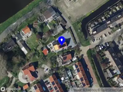 Brandweer met grote spoed naar de Verlengde Oudejaarseweg in Hellevoetsluis vanwege waarnemen gaslucht