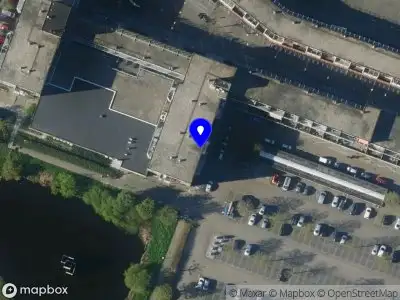 Ambulance met gepaste spoed naar de Beneluxplein in Alkmaar