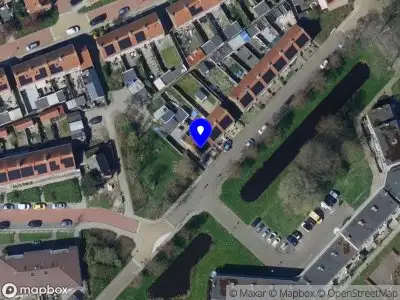 Ambulance met grote spoed naar de Kouwenoordseweg in Hellevoetsluis
