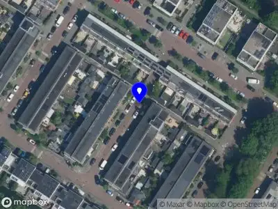 Ambulance met grote spoed naar de Monte Perdido in Amsterdam