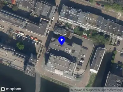 Ambulance met grote spoed naar de Struisenburgstraat in Rotterdam