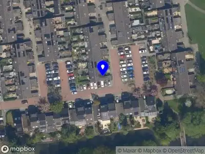 112 melding Ambulance met grote spoed naar de Van Rijkpad in Schiedam