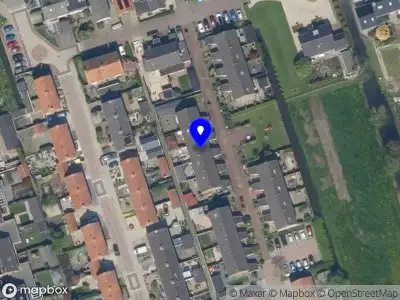 Ambulance met grote spoed naar de Wilhelminastraat in Langerak