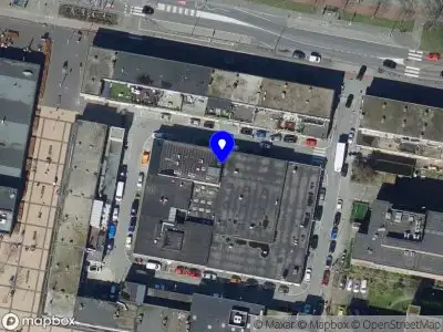 Ambulance met gepaste spoed naar de Melissantstraat in Rotterdam