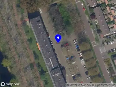 Ambulance met grote spoed naar de Fazantlaan in Vlaardingen