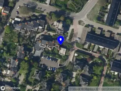 Ambulance met grote spoed naar de Gooiland in Zoetermeer