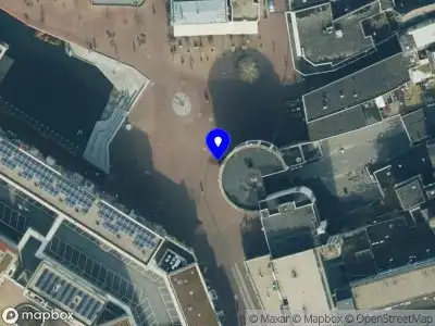 Brandweer met gepaste spoed naar de Sluiskade Zuidzijde in Almelo