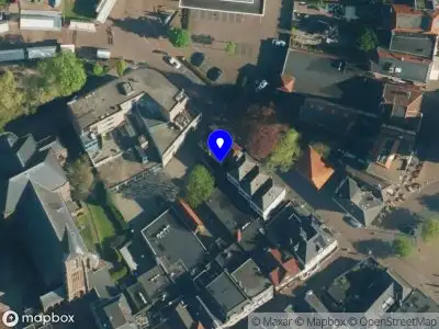 Politie naar de Markthoek in Winterswijk vanwege aanrijding met letsel