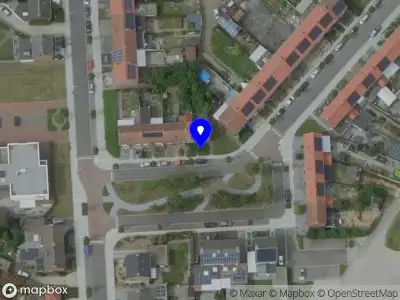 Ambulance met grote spoed naar de Dokter Poelsplein in Echt