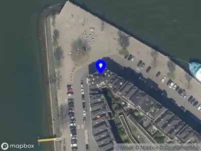 112 melding Ambulance met gepaste spoed naar de Nijverheidstraat in Rotterdam