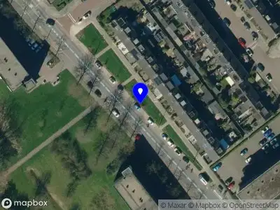 Brandweer met gepaste spoed naar de Molecatenstraat in Arnhem vanwege een liftopsluiting