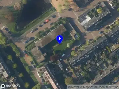 Ambulance met grote spoed naar de Louise de Colignystraat in Leiderdorp
