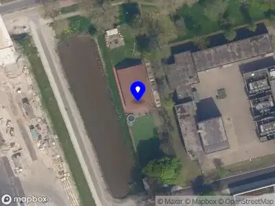 Ambulance met grote spoed naar de Vlambloem in Rotterdam