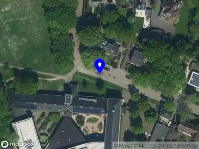 Ambulance met gepaste spoed naar de Van Hogendorplaan in Velsen-Zuid