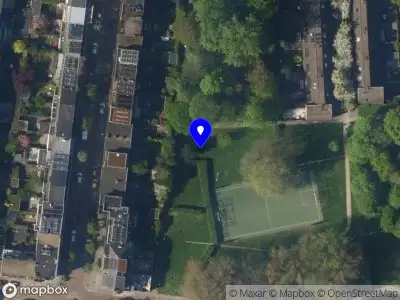 Brandweer met grote spoed naar de Ingen Houszstraat in Utrecht vanwege reanimatie