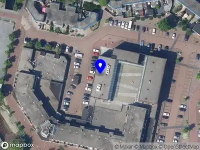 Brandweer met gepaste spoed naar de Jol 33 in Lelystad