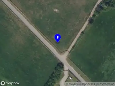 112 melding Brandweer met grote spoed naar de Laarse Heistraat in Zundert vanwege voertuigbrand