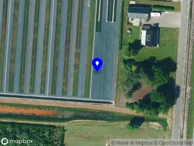Brandweer met gepaste spoed naar de Oude Zwarteweg in Klazienaveen vanwege stankoverlast