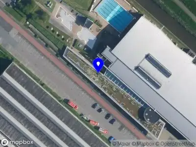 Brandweer met grote spoed naar de Helsinkilaan in Nieuw-Vennep vanwege gebouwbrand