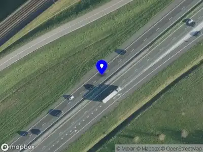 Snelheidscontrole op A15 te Wadenoijen