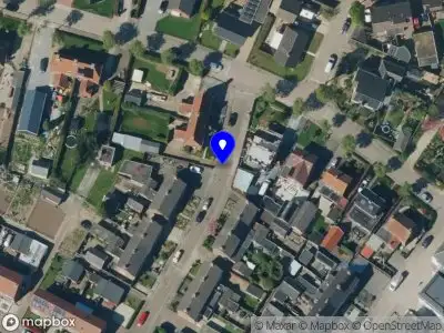 Brandweer met gepaste spoed naar de Hoge Hofstraat in Dodewaard vanwege waarnemen gaslucht