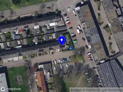 Brandweer met grote spoed naar de Govert Flinckstraat in Roosendaal vanwege reanimatie