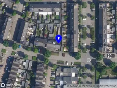 Brandweer met grote spoed naar de Hermelijnweg in Almere vanwege reanimatie