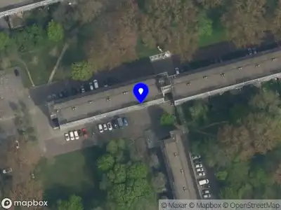 Brandweer met grote spoed naar de Bachsingel in Delft vanwege middelgrote brand