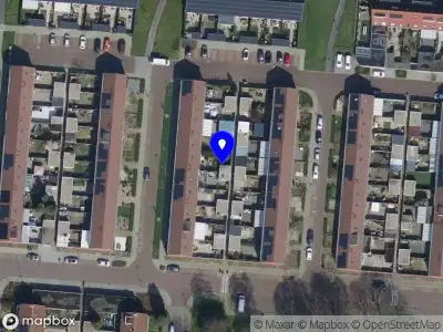 Brandweer met grote spoed naar de Rombout Keldermansstraat in Breda vanwege voertuigbrand