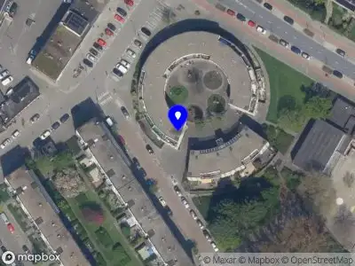 Ambulance met grote spoed naar de Sleutelring in Rotterdam