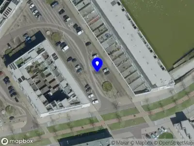 Brandweer met grote spoed naar de Waterlinie in Eindhoven vanwege afhijsen patient