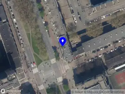 112 melding Ambulance met grote spoed naar de Mariniersweg in Rotterdam