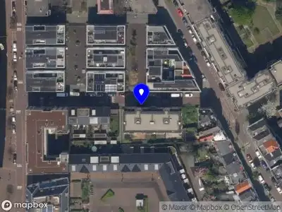 112 melding Ambulance met gepaste spoed naar de Lange Dijkstraat in Rotterdam