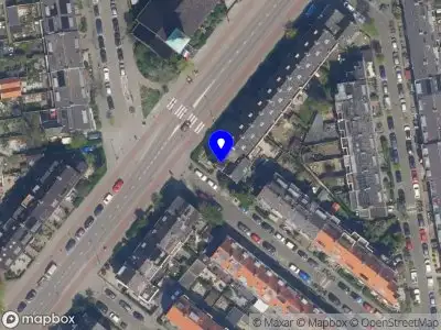 Ambulance met grote spoed naar de Hagedoornstraat in Rotterdam