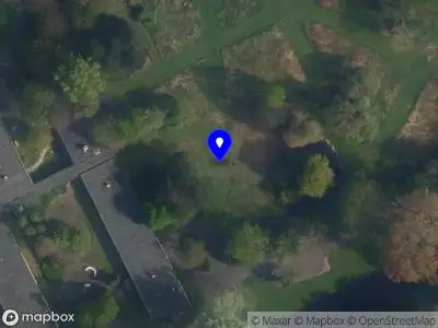 Ambulance met grote spoed naar de Bertus de Harderweg in 's-Gravenhage