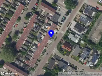 Ambulance met grote spoed naar de Seringenstraat in Papendrecht