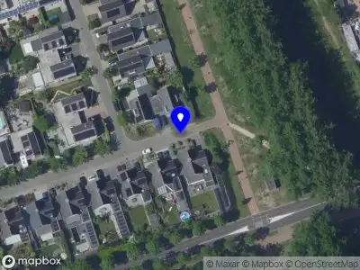 Brandweer en politie met grote spoed naar de Nieuwland in Bergen op Zoom vanwege waarnemen gaslucht