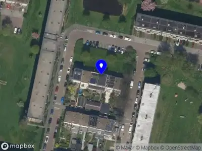 Ambulance met gepaste spoed naar de Jan van Arkelstraat in Vlaardingen